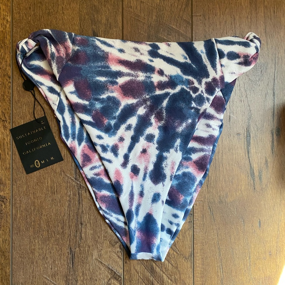 SKATIE COACHELLA SALTY BOTTOMS S NWT!